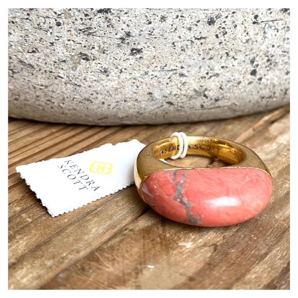 Kendra Cocktail Ring - Picture 2 of 3